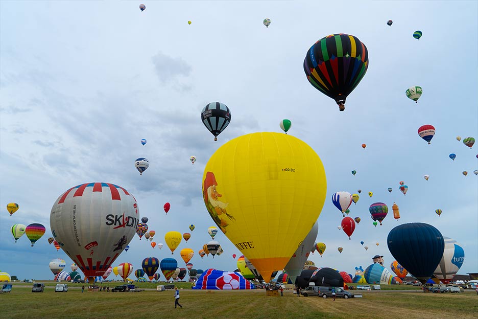 décollage de montgolfières au GEMAB chambley